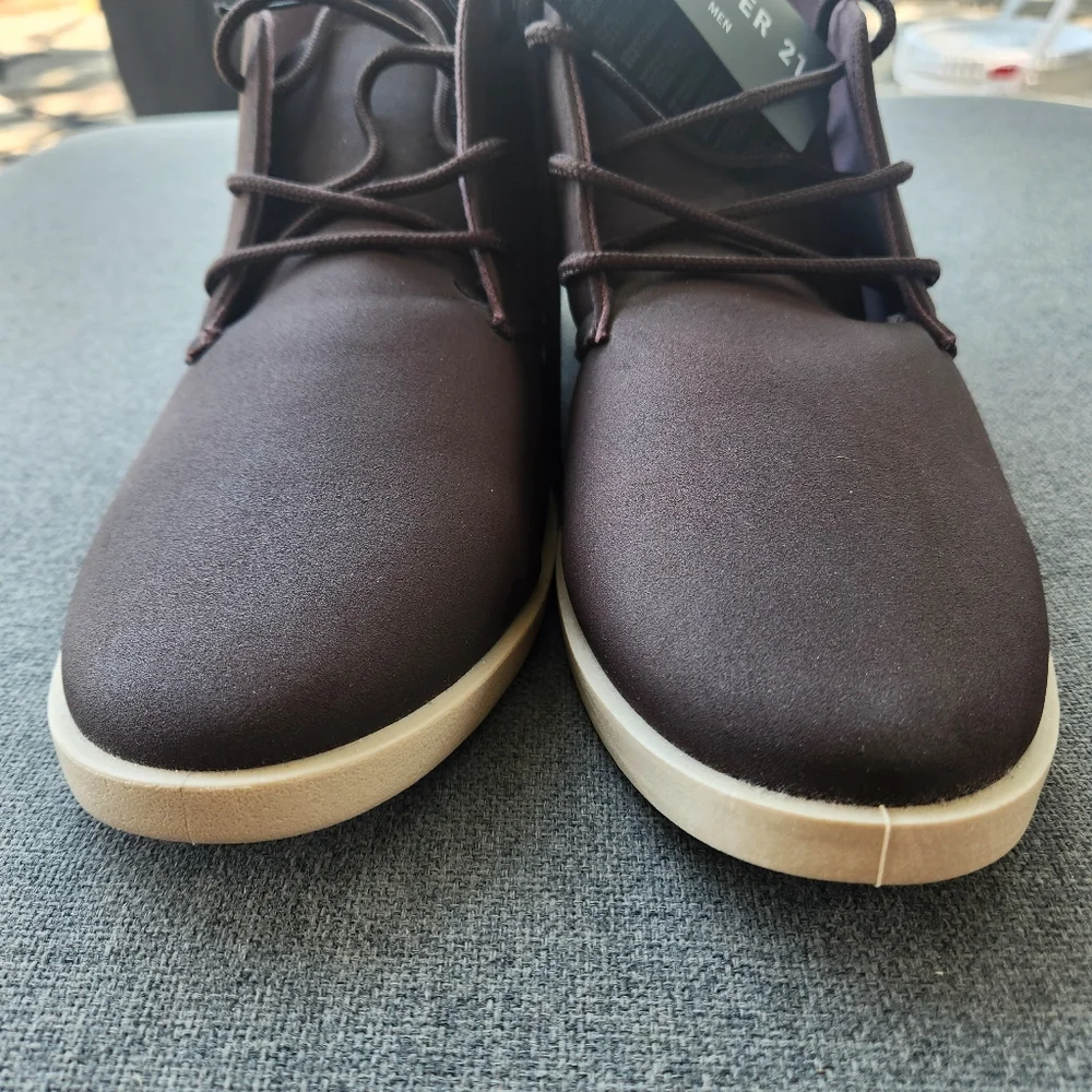 NWT FOREVER 21‎ Men's Chukka Shoes Size 9